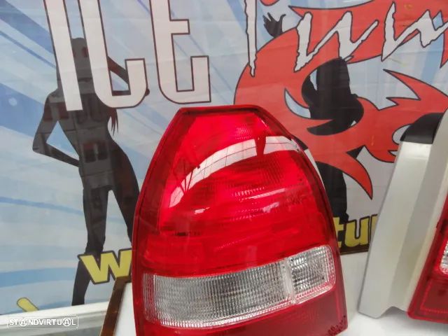 Faróis / farolins traseiros para Honda Civic EK, EJ 96-01 3 portas Vermelho / branco (red/white) EK9 Look - 5