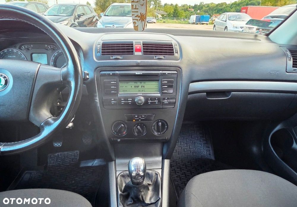 Skoda Octavia - 12