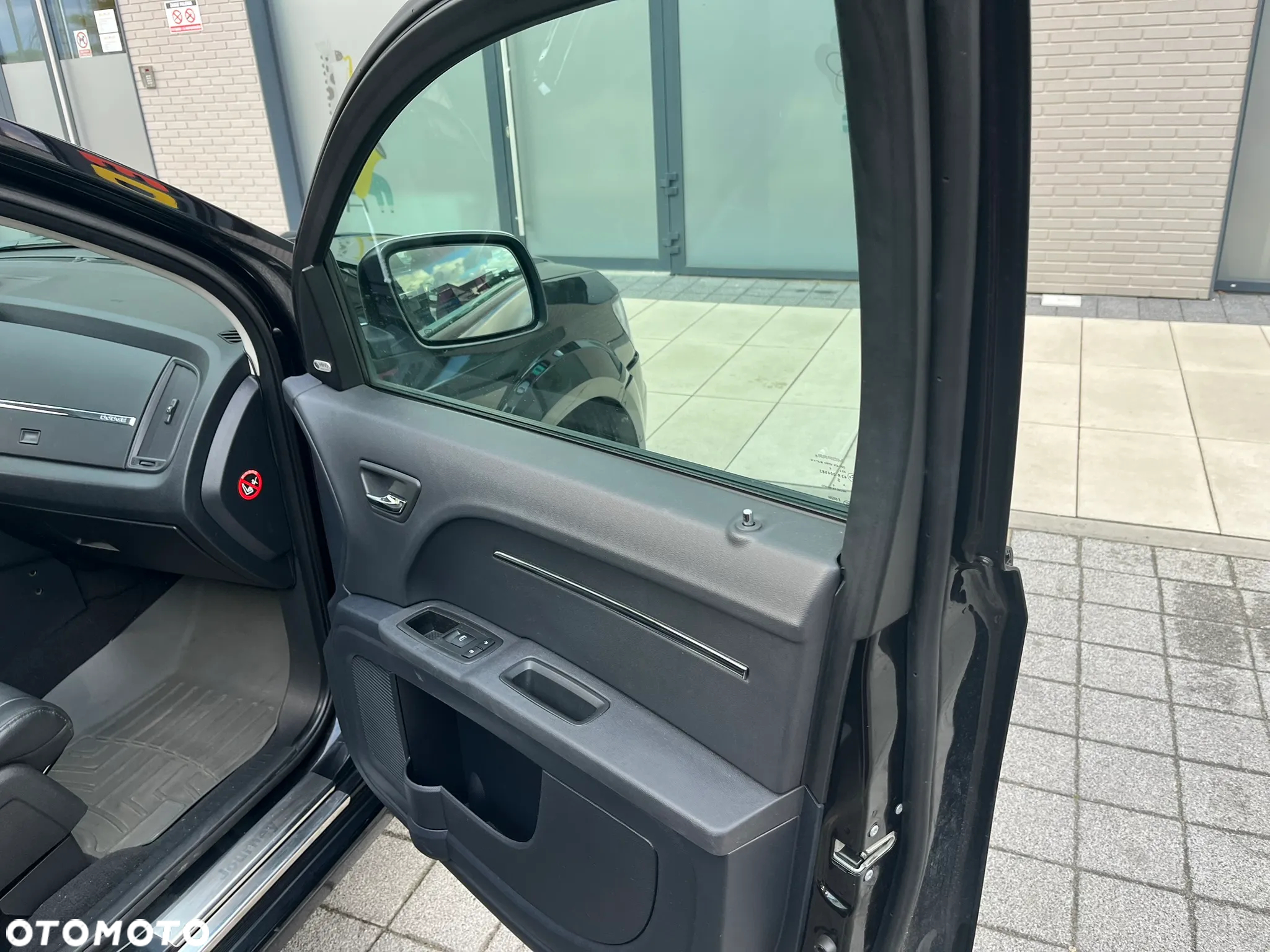 Dodge Journey 2.7 V6 R/T - 31