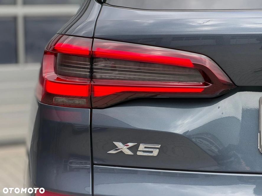 BMW X5 xDrive25d sport - 27