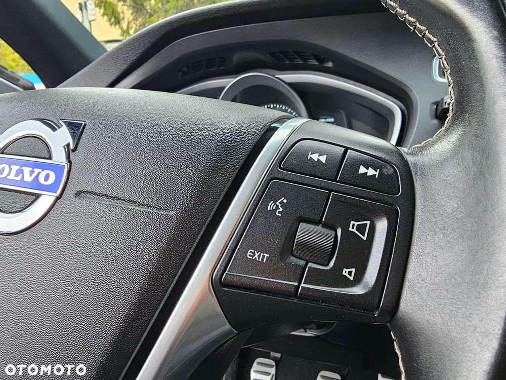 Volvo V40 D2 RDesign - 24