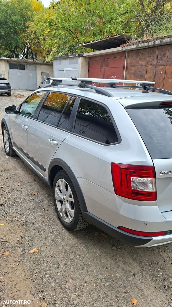 Skoda Octavia 2.0 TDI 4x4 DSG Scout - 8