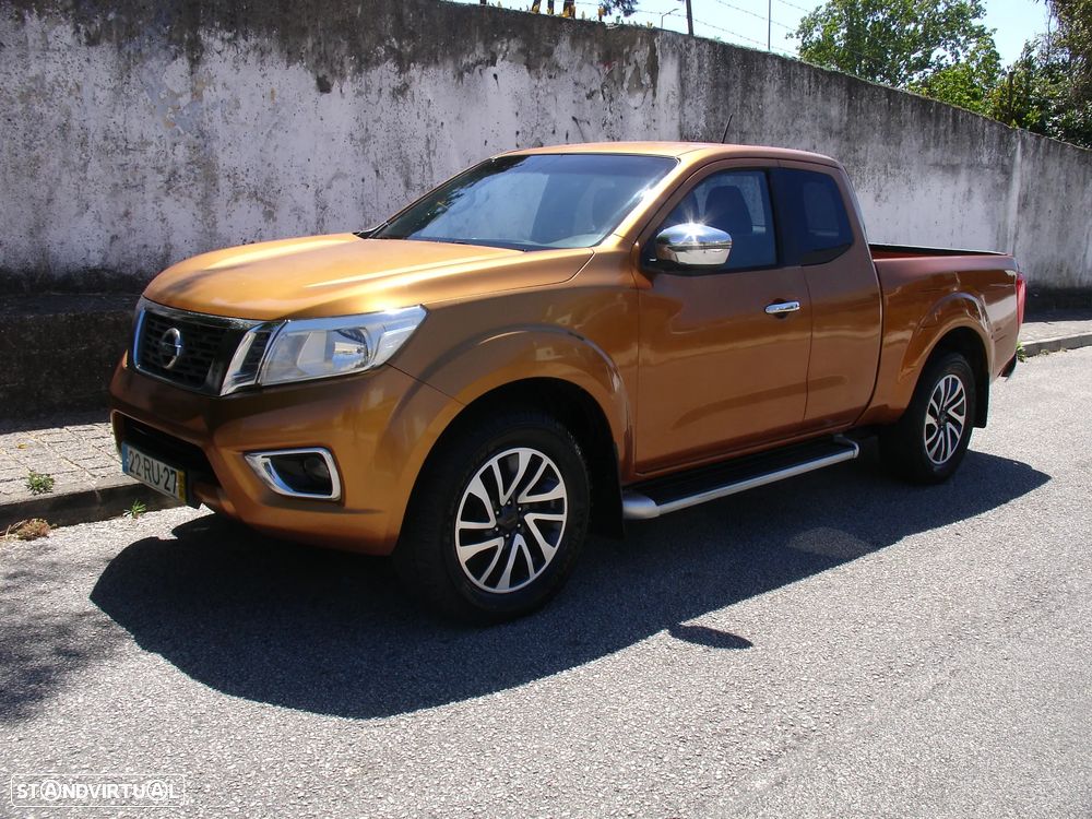 Nissan navara np300  3lug. - 3