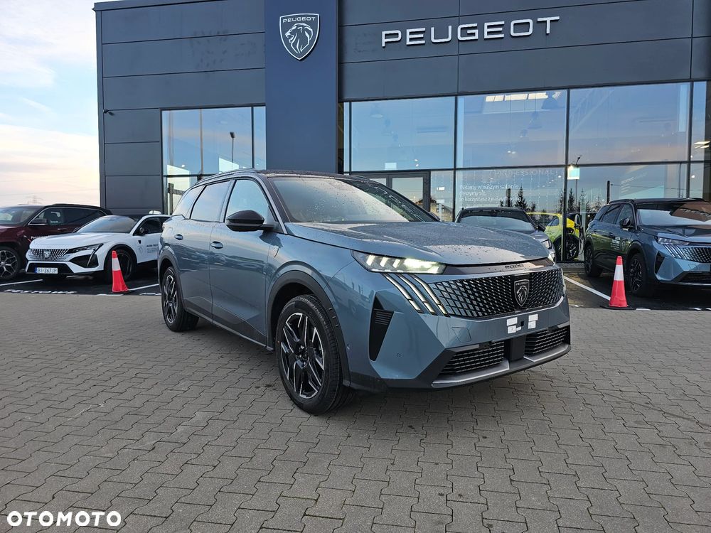 Peugeot 5008 ver-1-2-puretech-mhev-gt-s-s-e--dcs6 - 1