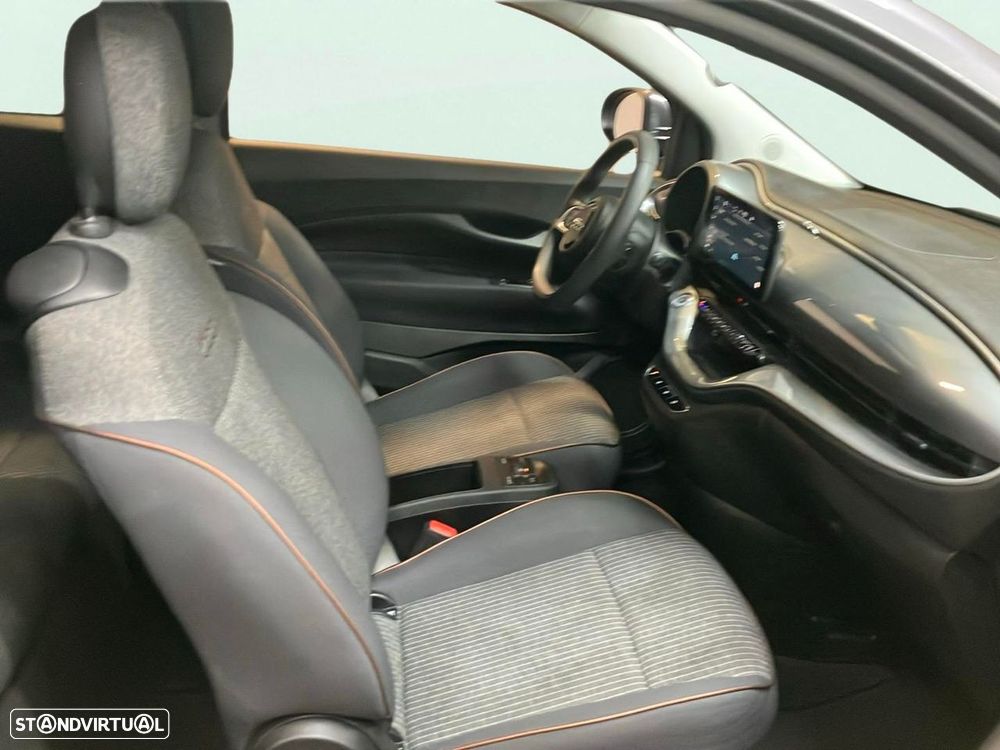 Fiat 500e - 17
