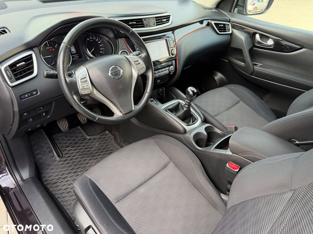 Nissan Qashqai - 11