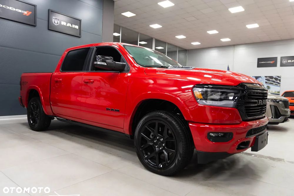 RAM 1500 5.7 Crew Cab Laramie - 3