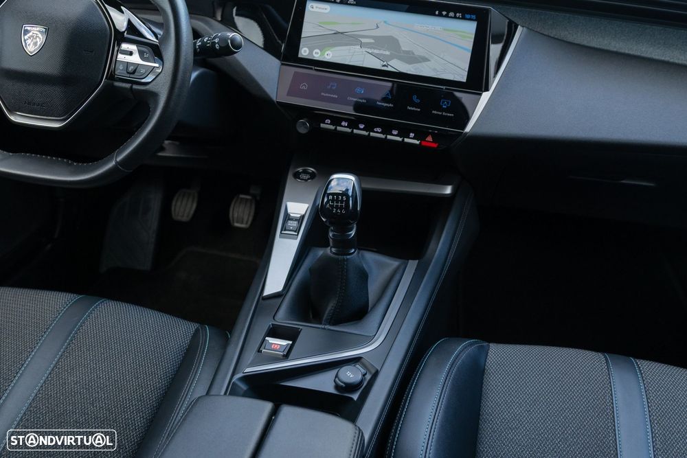 Peugeot 308 1.2 PureTech Allure - 21