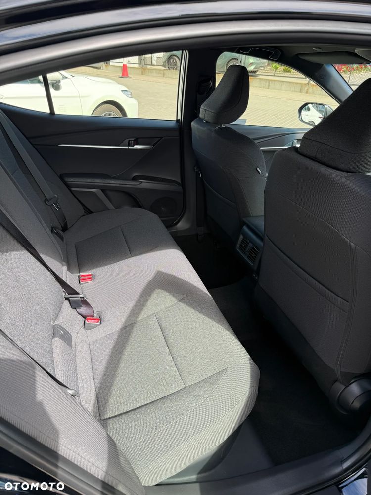 Toyota Camry 2.5 Hybrid Dynamic Force Comfort e-CVT - 10