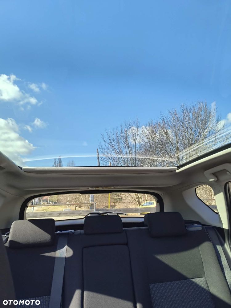 Toyota Auris 1.8 HSD Luna - 9
