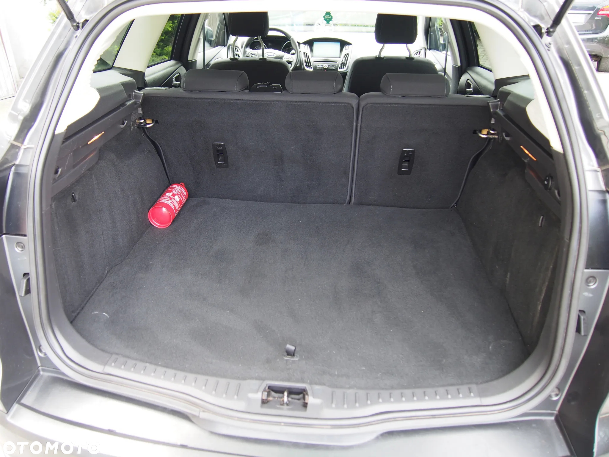 Ford Focus 1.6 TDCi DPF Start-Stopp-System SYNC Edition - 11