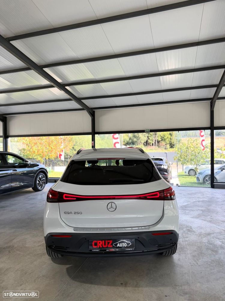 Mercedes-Benz EQA 250 Progressive - 8