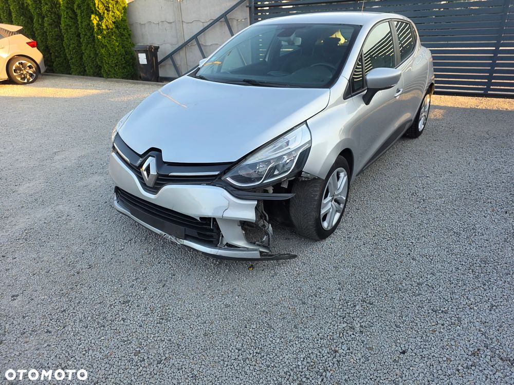Renault Clio dCi 90 Limited - 6
