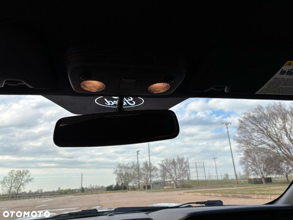 Ford Mustang 3.7 V6 - 11