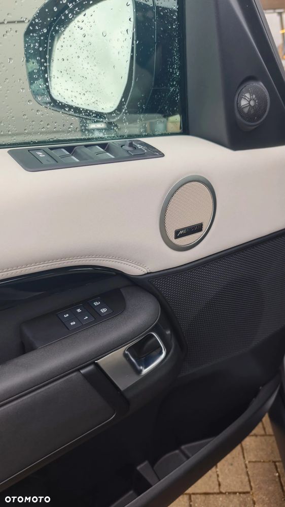 Land Rover Discovery 3.0 D250 mHEV S - 18