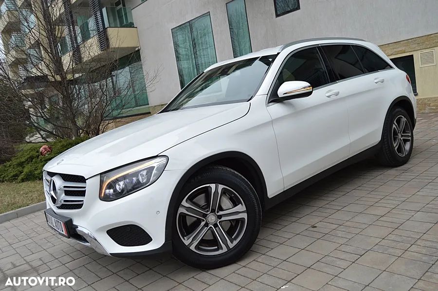 Mercedes-Benz GLC 220 d 4MATIC 9G-TRONIC - 22