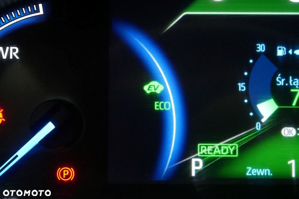 Toyota RAV4 - 25