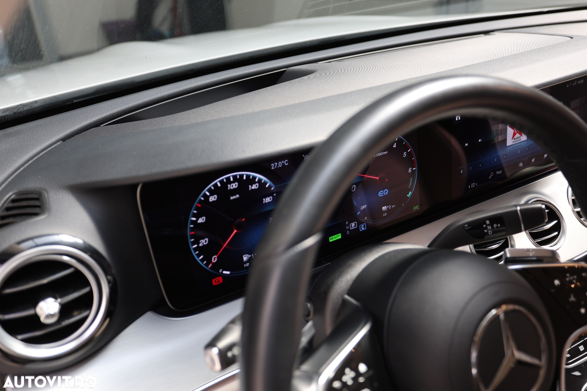 Mercedes-Benz E 300 9G-TRONIC Avantgarde - 23