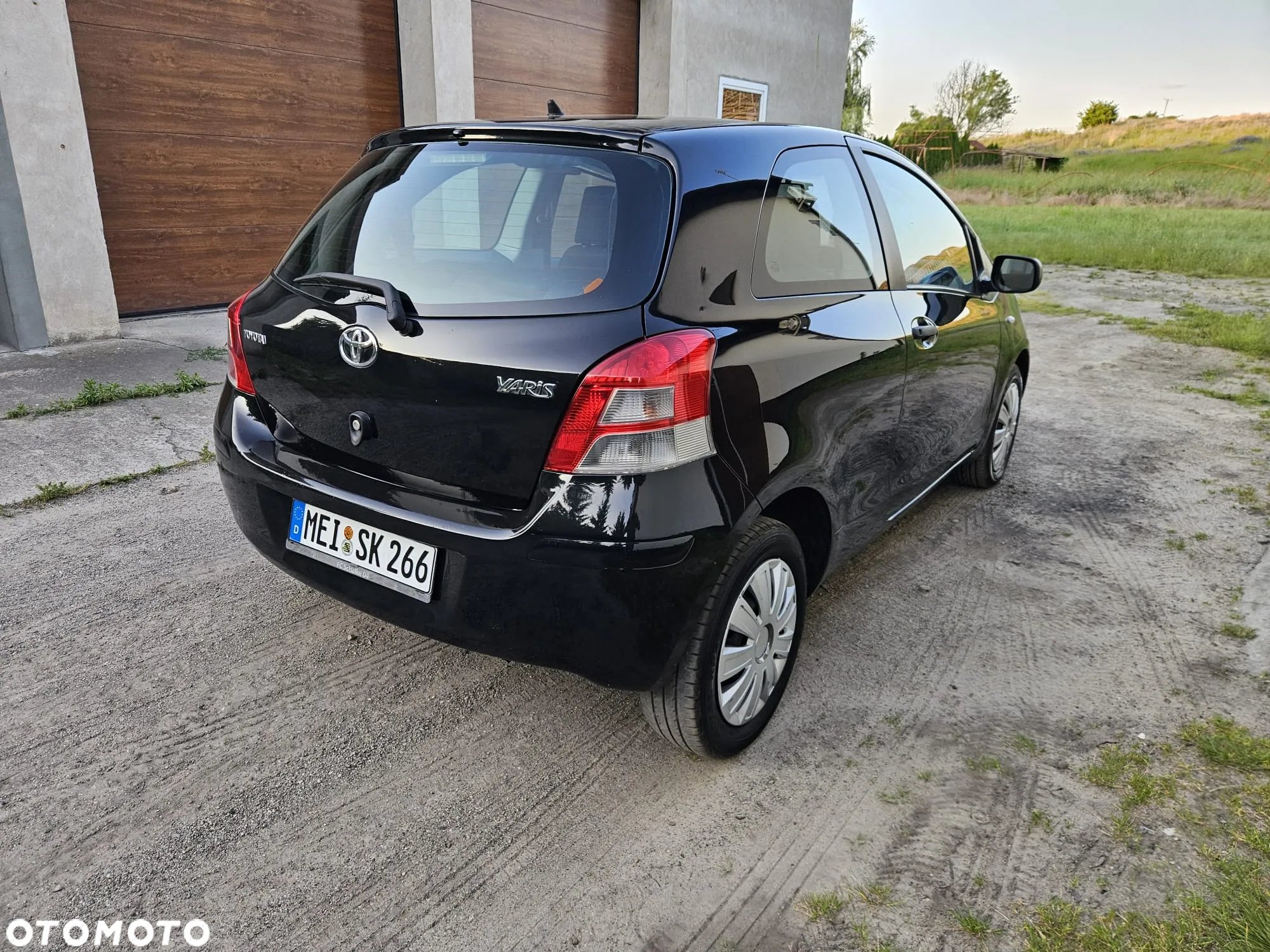 Toyota Yaris 1.0 Active - 28