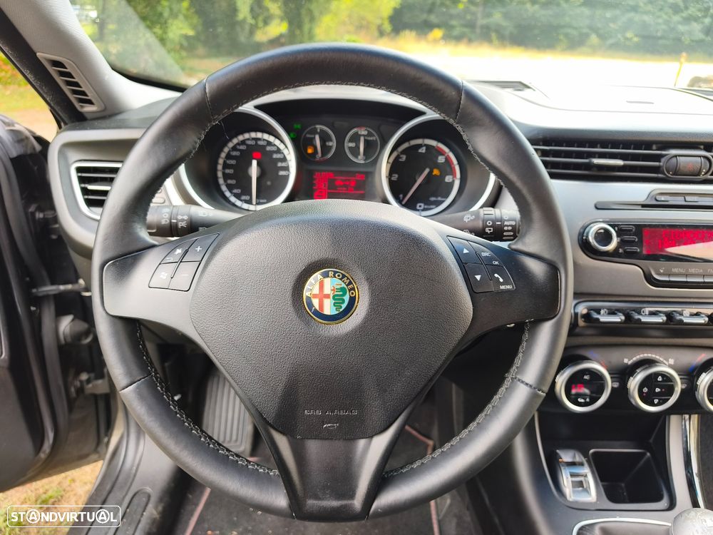 Alfa Romeo Giulietta 1.6 JTDM Distinctive - 59