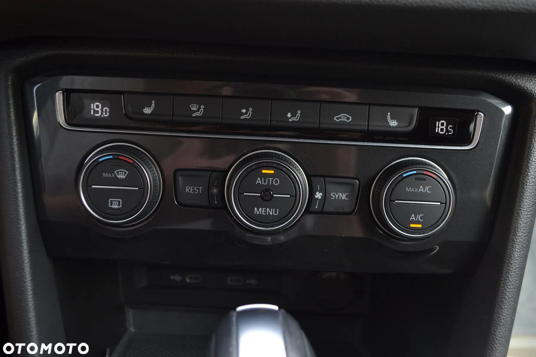 Volkswagen Tiguan Allspace 2.0 TSI 4Mot Comfortline DSG 7os - 19