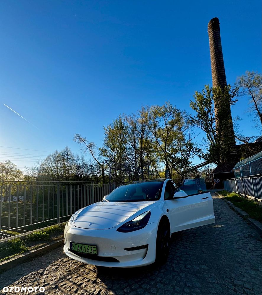 Tesla Model 3 Standard Reichweite Plus Hinterradantrieb - 9