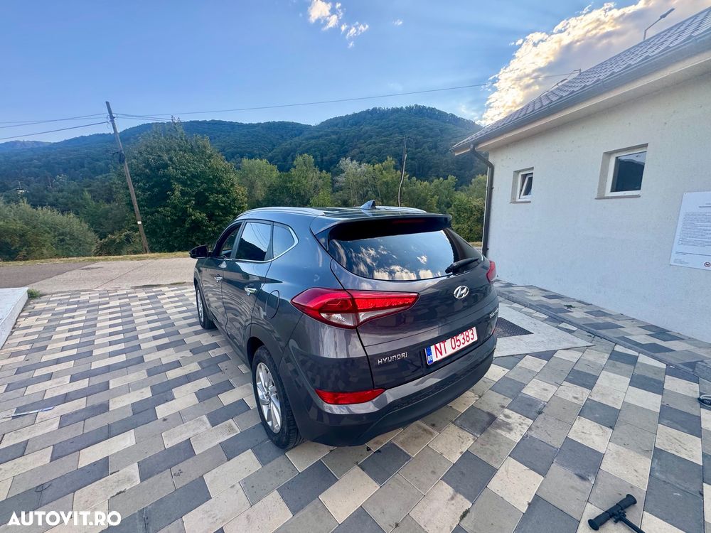 Hyundai Tucson blue 1.7 CRDi 2WD Passion - 5