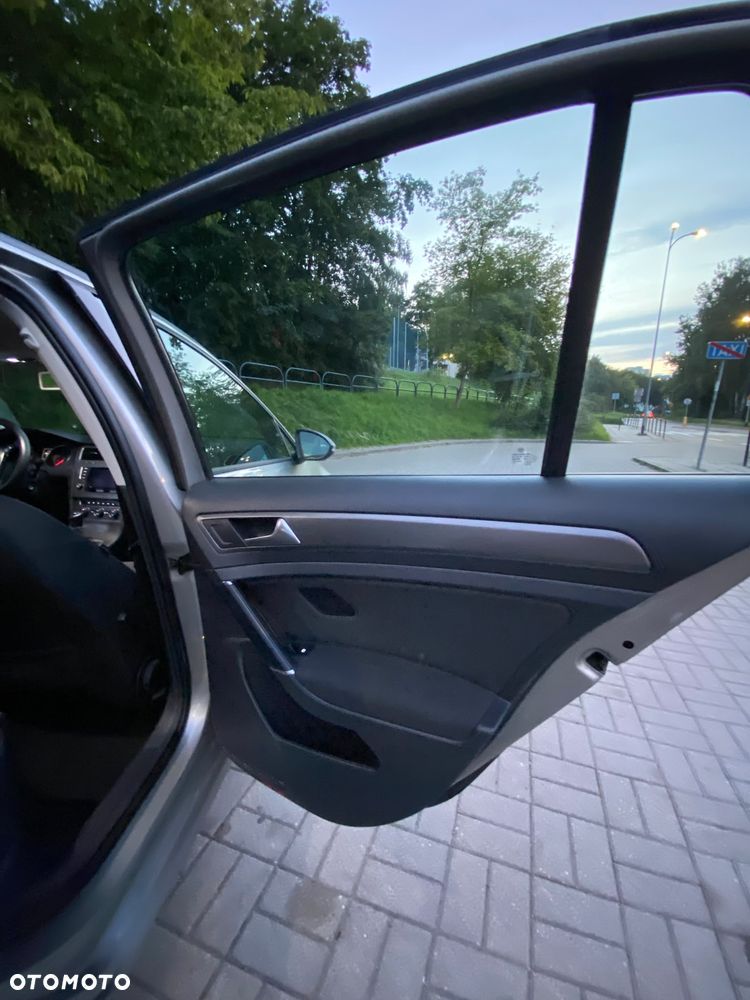 Volkswagen Golf 1.4 TSI BMT Highline - 18