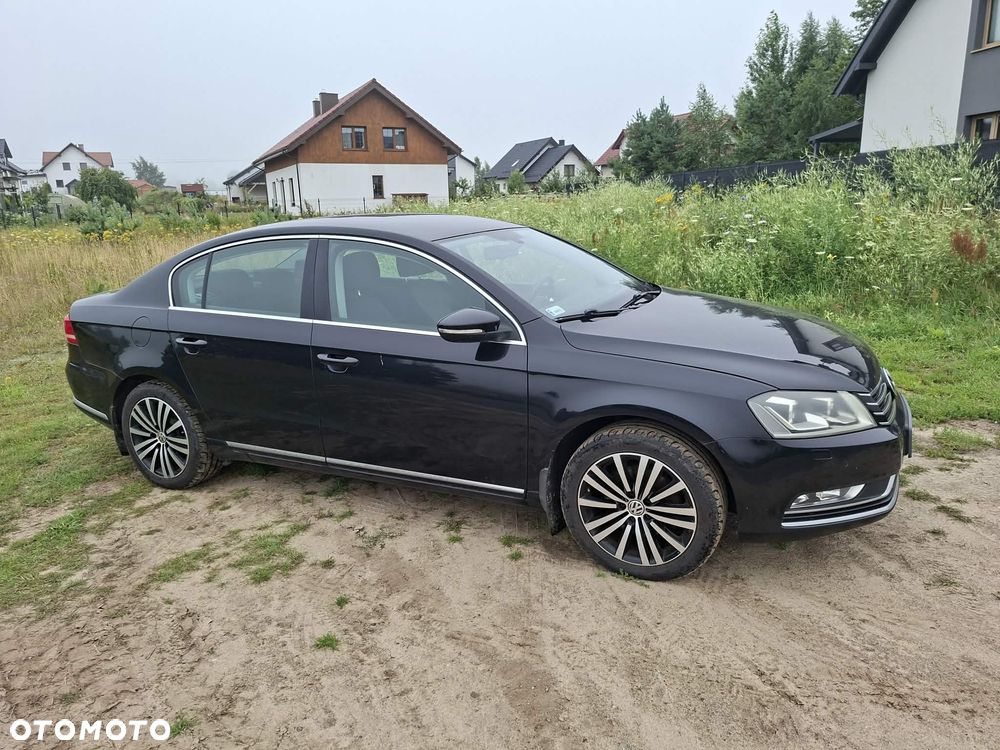 Volkswagen Passat - 2