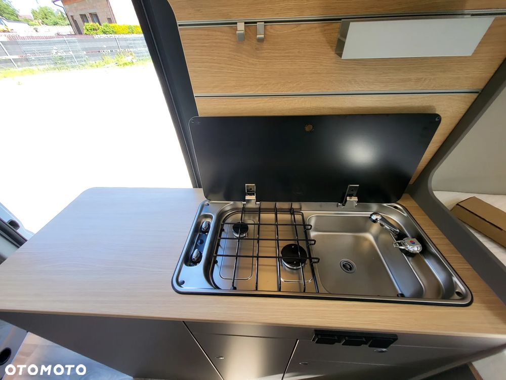 LMC INNOVAN 600 Fiat Ducato "Heck Edition" - 24
