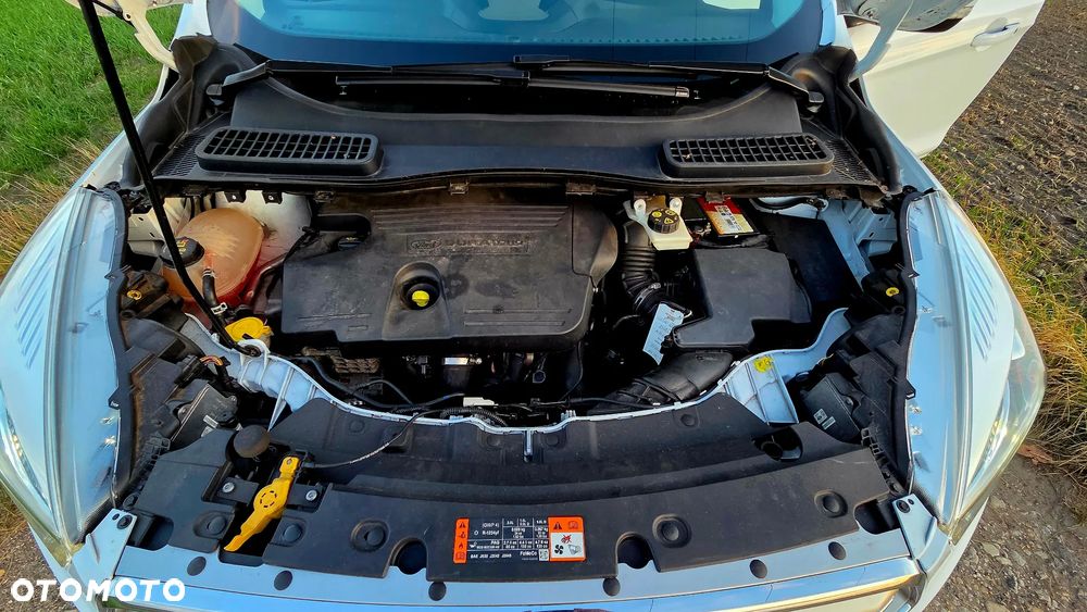 Ford Kuga - 17