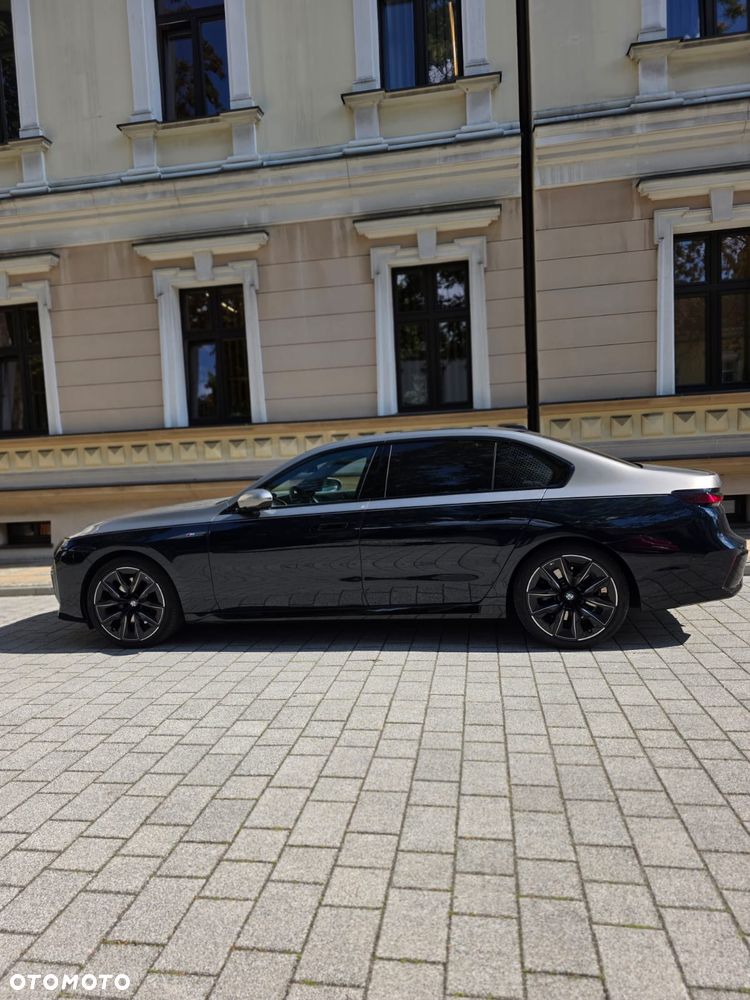 BMW Seria 7 740d xDrive mHEV sport - 6