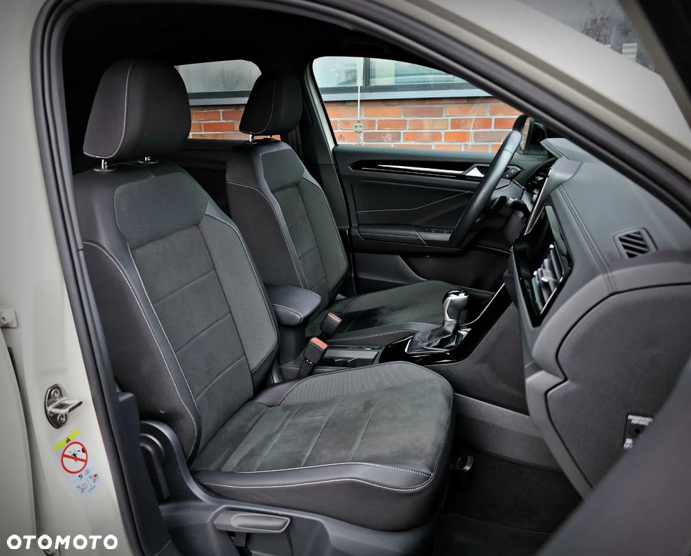 Volkswagen T-Roc 1.5 TSI Style DSG - 22