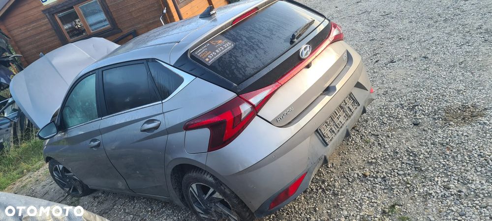 Hyundai I20 21- silnik 1,2 g4lf maska drzwi klapa bagażnika  lak. r3w - 2