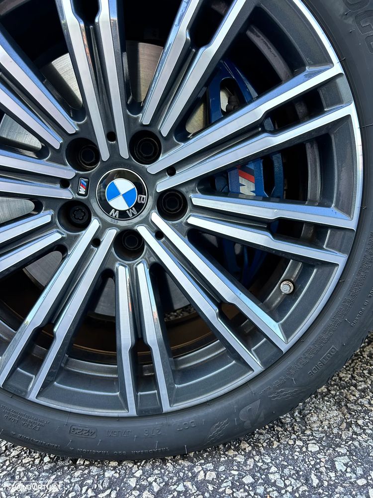 BMW 330 - 30