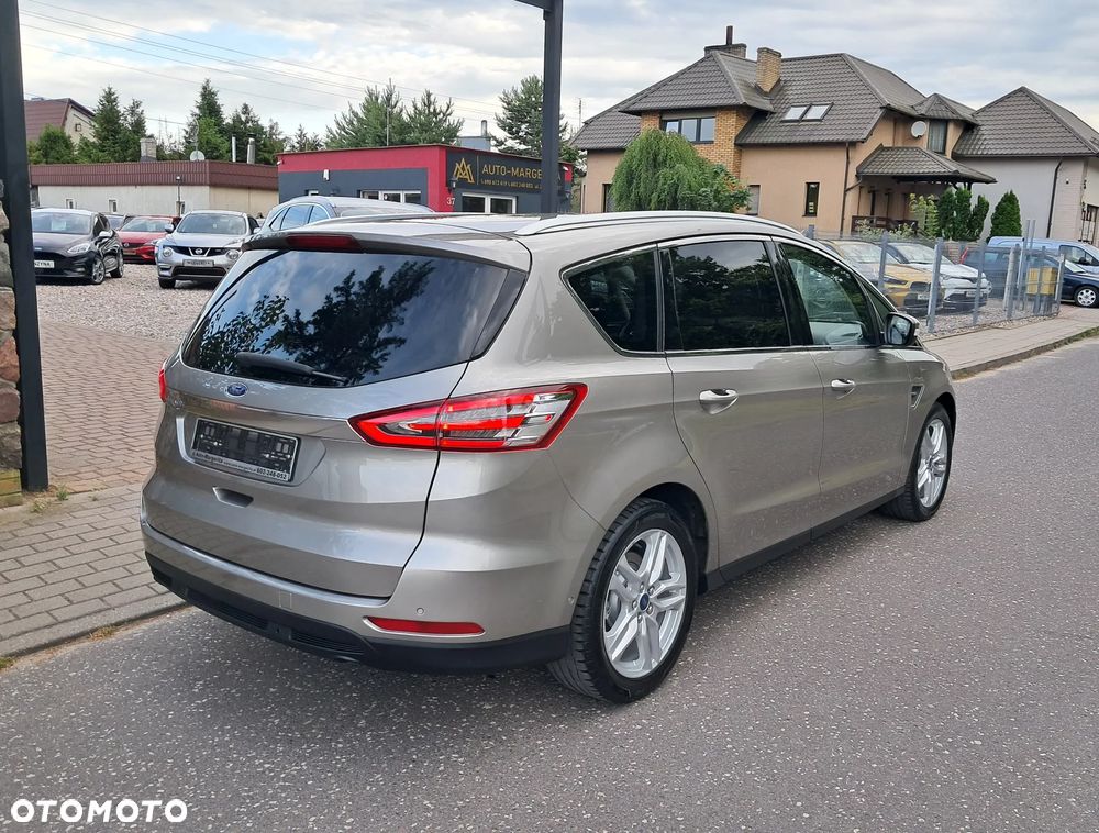 Ford S-Max - 5