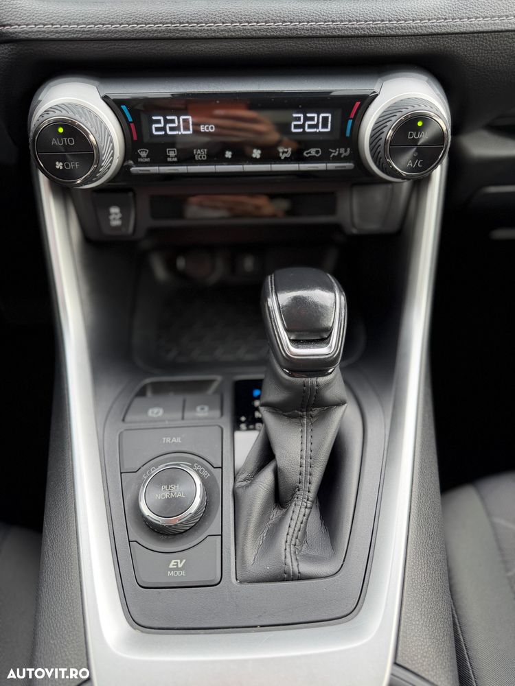 Toyota RAV4 - 17