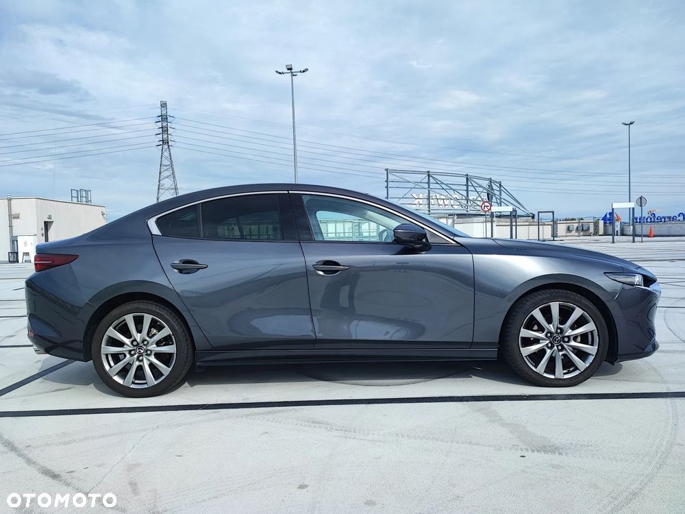 Mazda 3 - 8