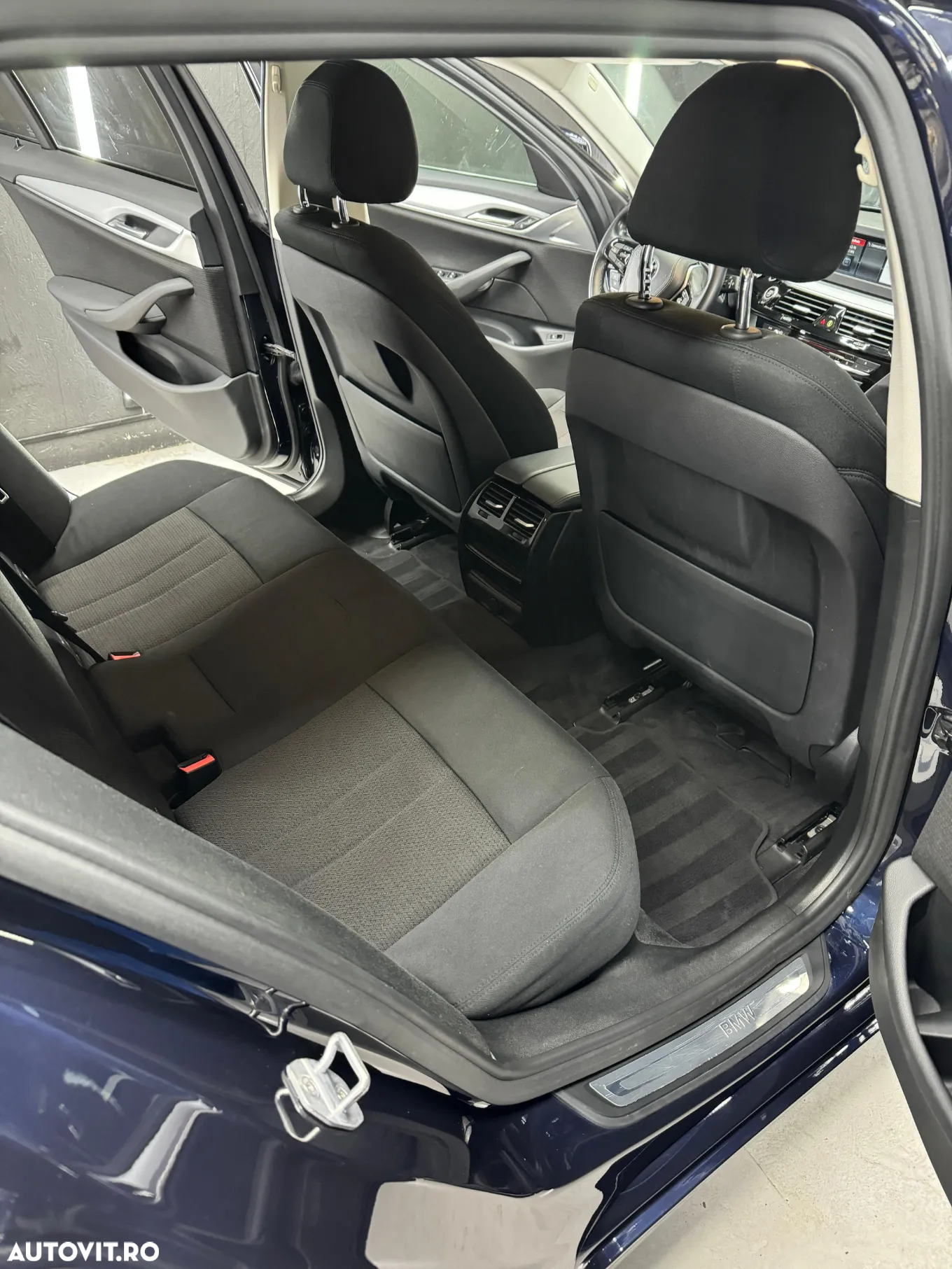 BMW Seria 5 520d xDrive Aut. - 11