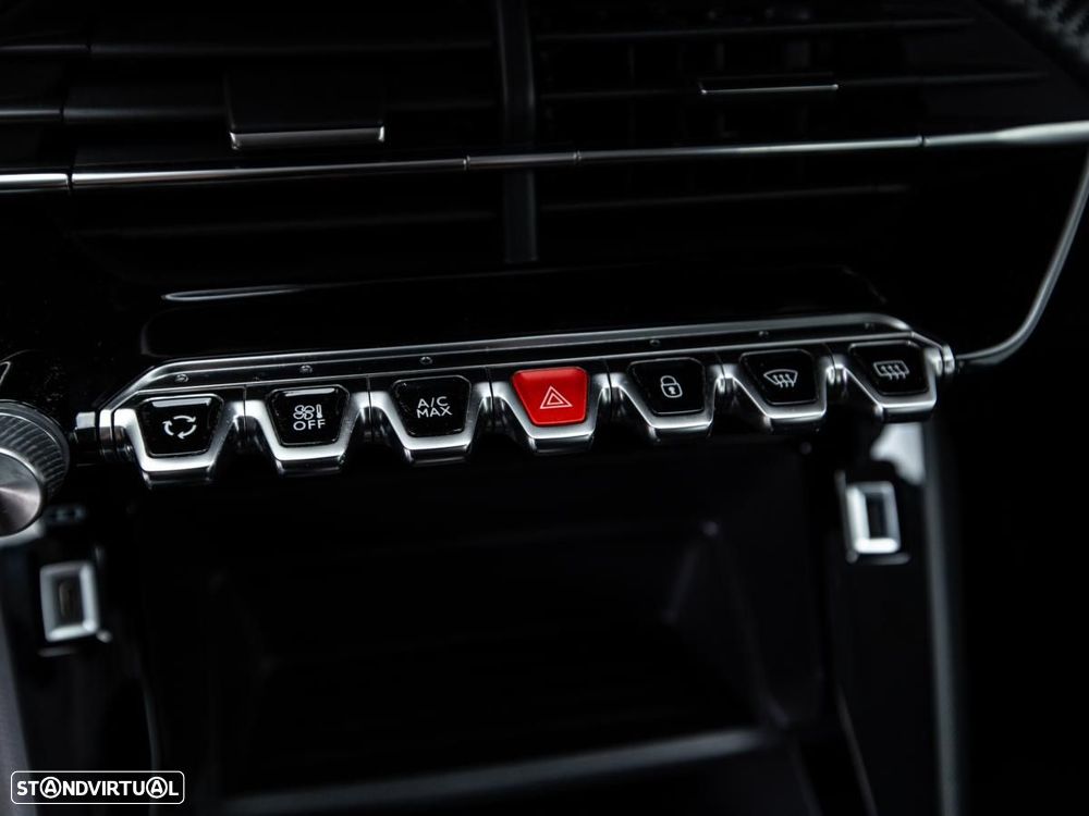 Peugeot e-208 50 kWh Active Pack - 16