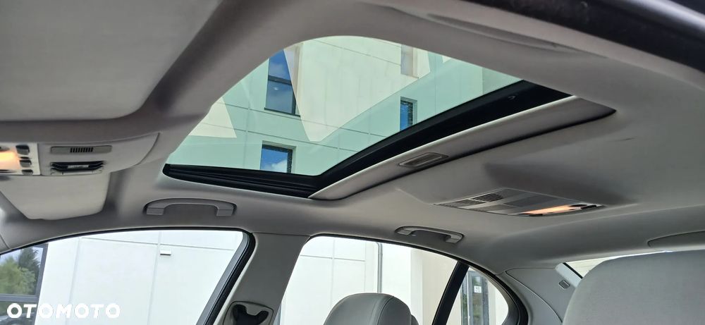 BMW Seria 5 530d Edition Exclusive - 18