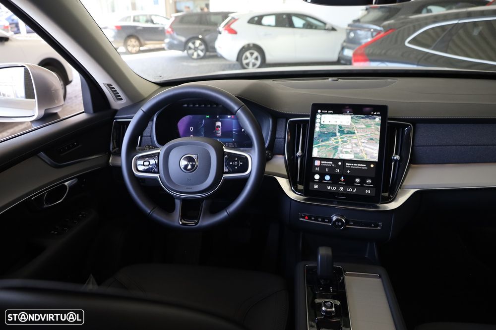 Volvo XC 90 T8 AWD Core - 20
