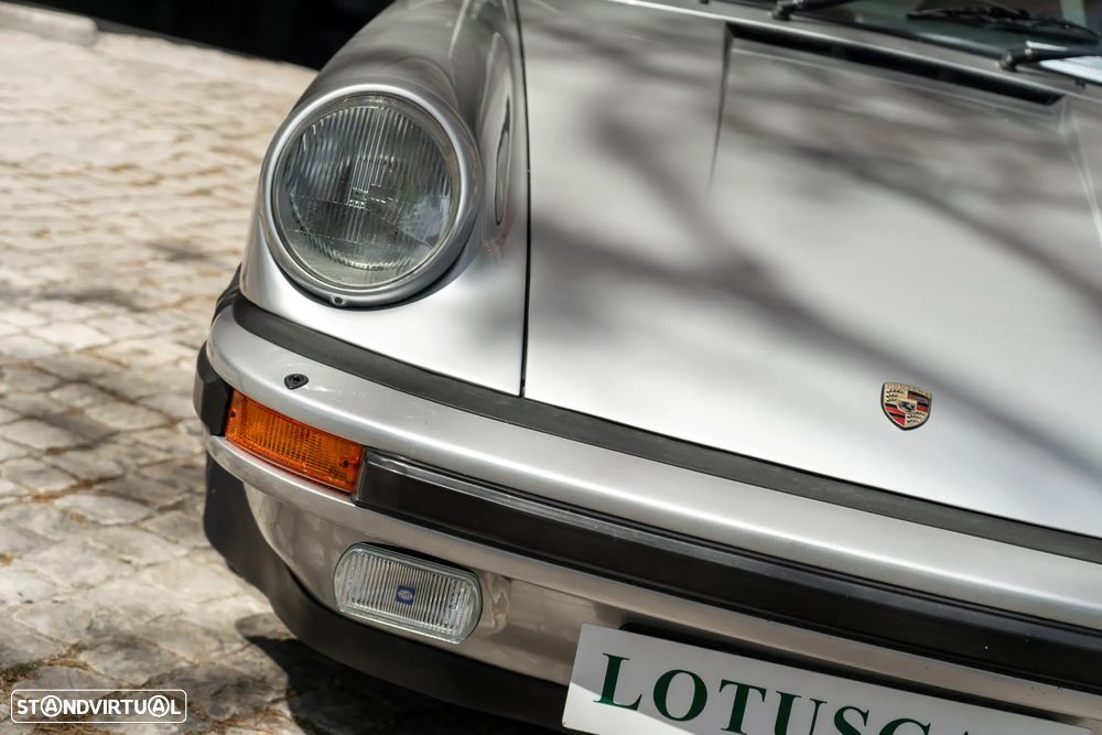 Porsche 911 Série G - 6