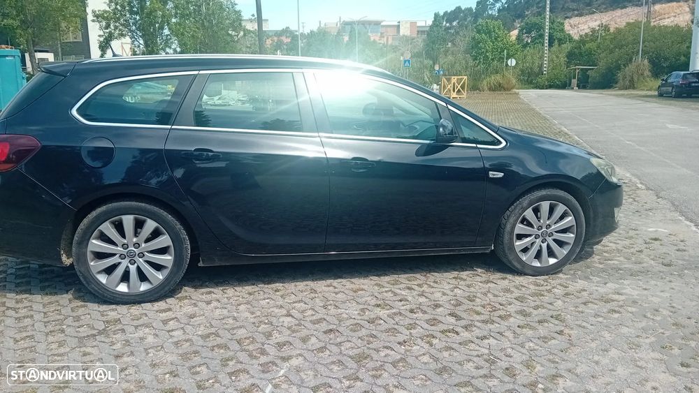 Opel Astra Sports Tourer - 4