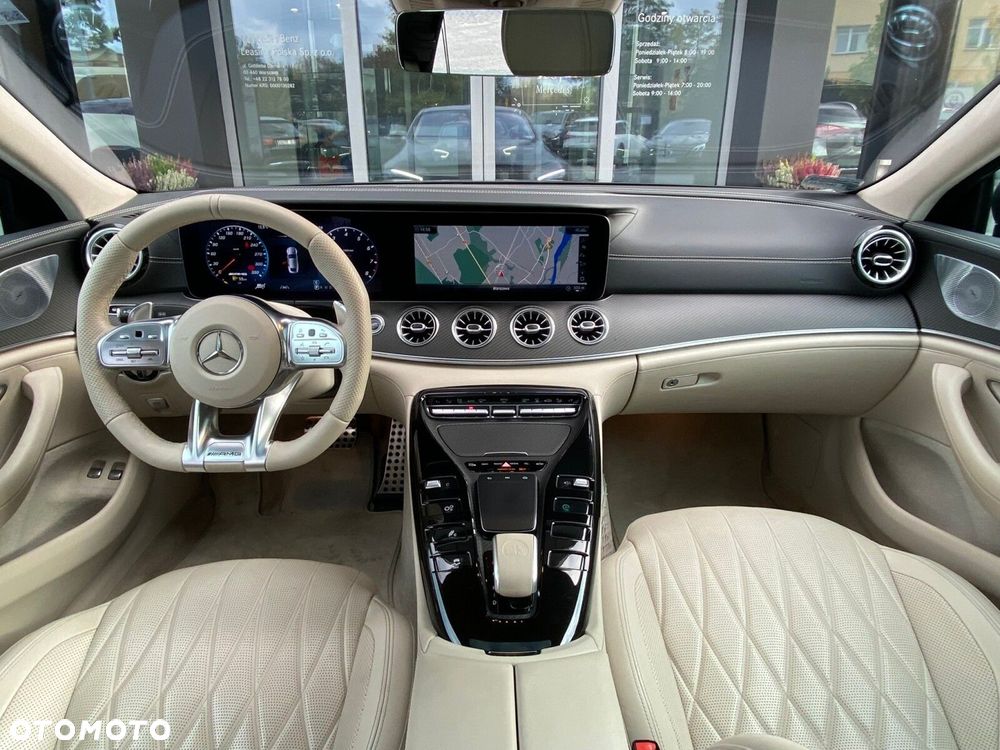 Mercedes-Benz AMG GT - 17