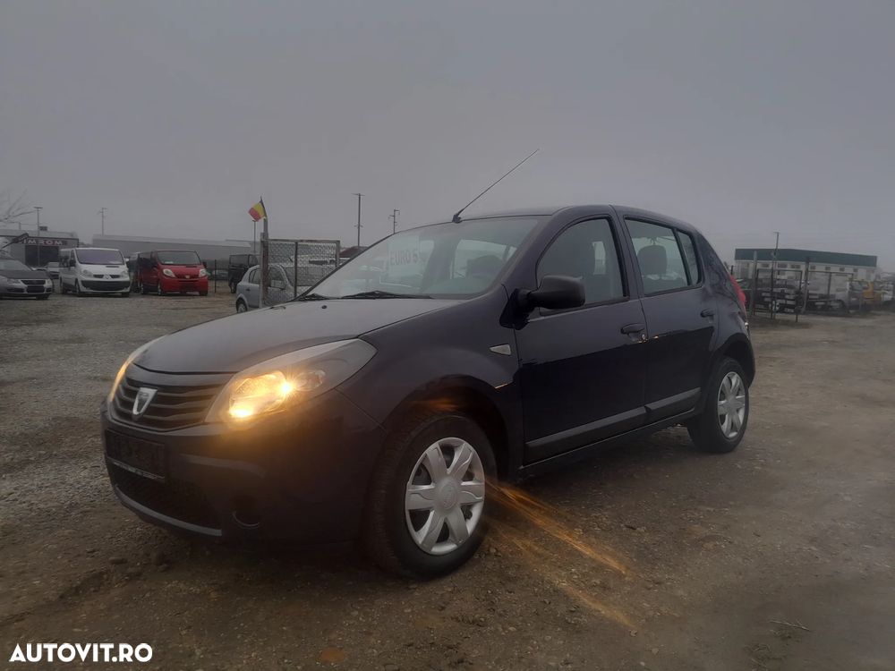 Dacia Sandero - 5