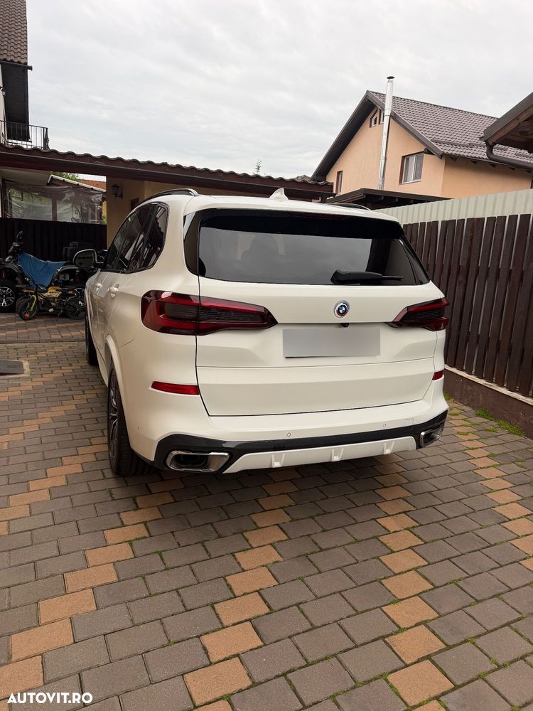 BMW X5 2023 — imagine 3