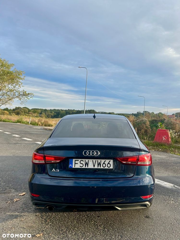 Audi A3 Limousine 1.6 TDI (clean diesel) Ambiente - 4