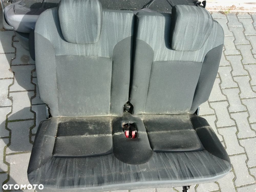 DACIA LODGY FOTEL KANAPA 3 RZAD ROWNIEZ POTELE PRZEDNIE CZESCI ROZNE