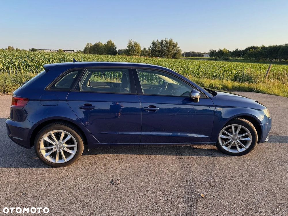 Audi A3 Sportback 1.6 TDI Ambition S tronic - 7